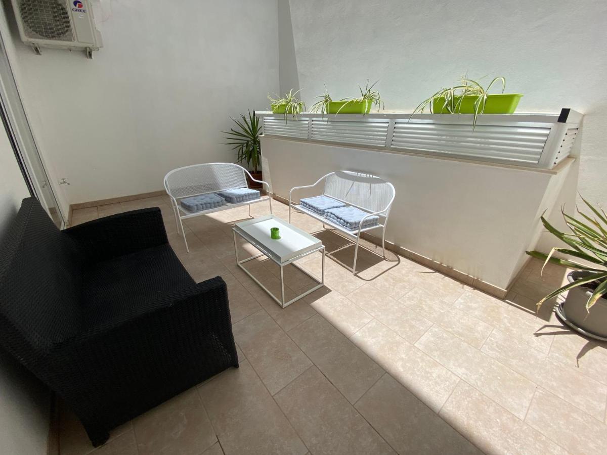 Sunshine Apartments Mellieha - Modern Three Bedroom Ground Floor Apartment With Yard Exterior photo